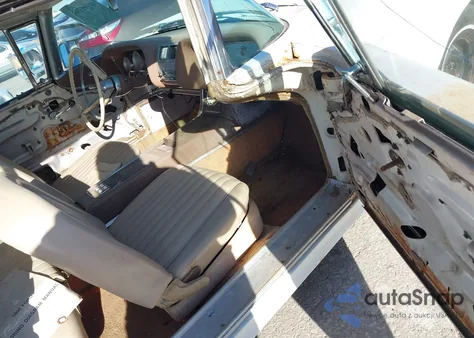 1960 Ford Thunderbird z USA, uszkodzony, nr VIN 0000000Y71Y192808